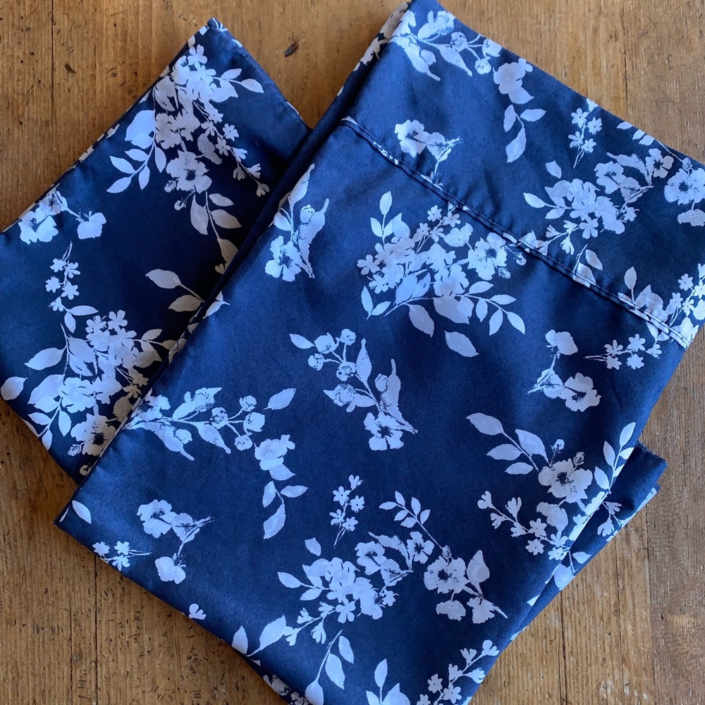 Charisma Navy and White Floral Pillowcase Set